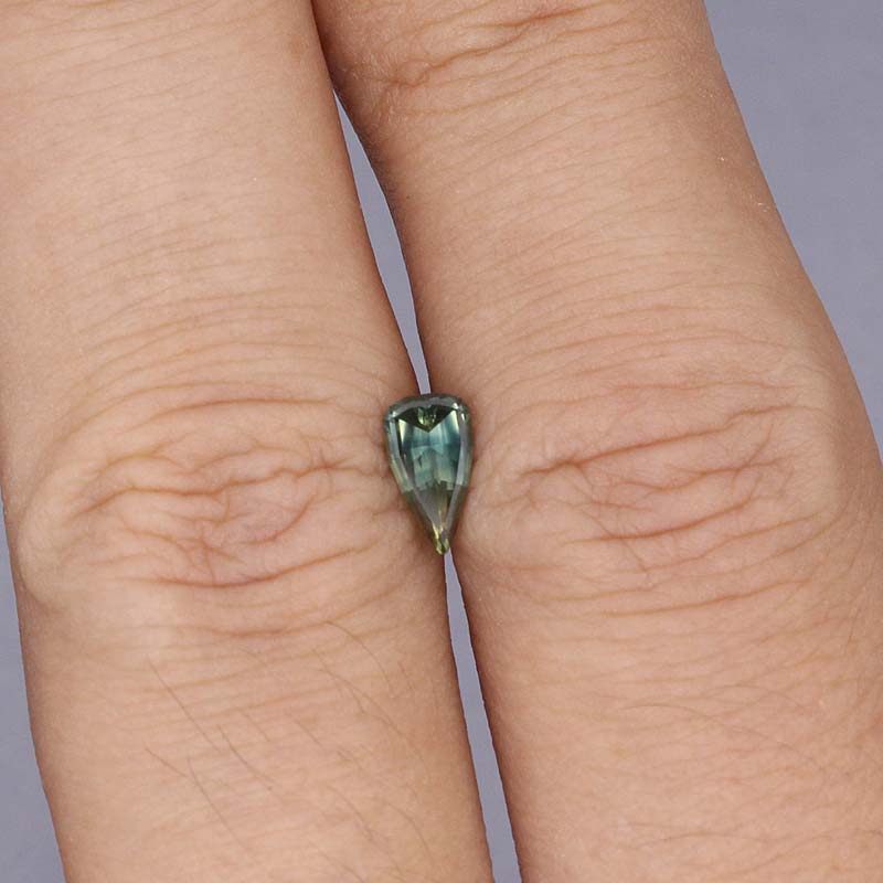 Parti Color Australian Sapphire view 2