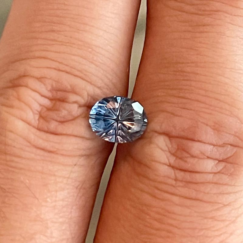 Parti Color Sapphire view 2