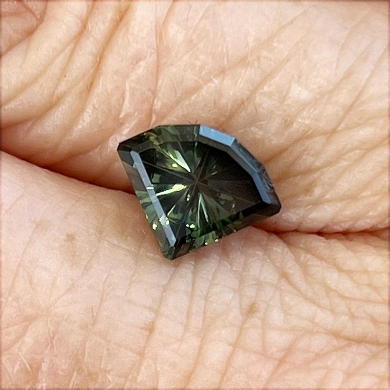 Parti Color Australian Sapphire view 2