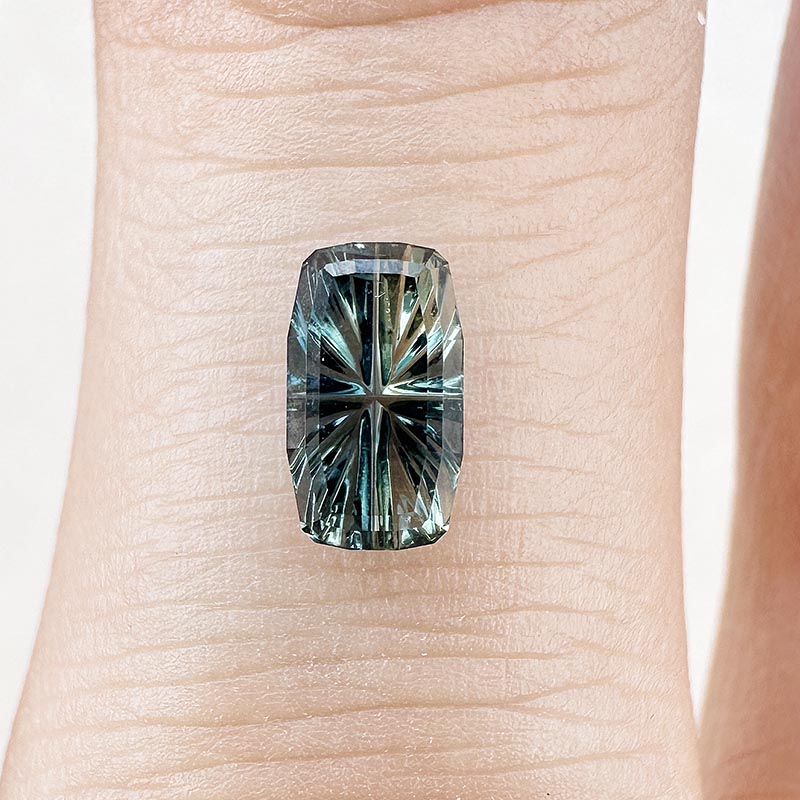 Parti Color Australian Sapphire view 2