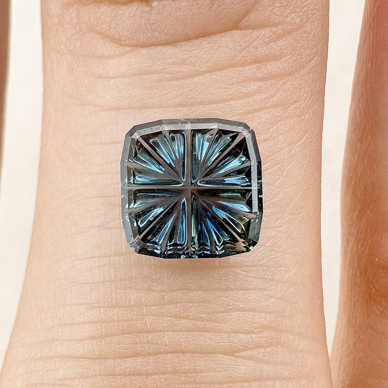 Parti Color Australian Sapphire view 2