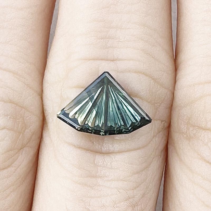 Parti Color Australian Sapphire view 2