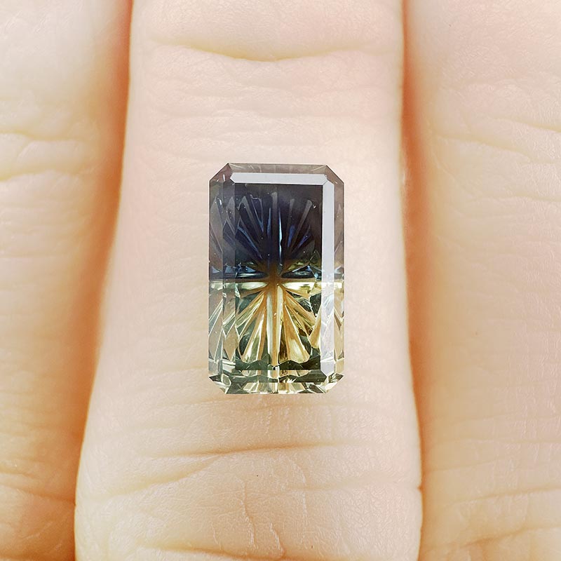 Parti Color Australian Sapphire view 2