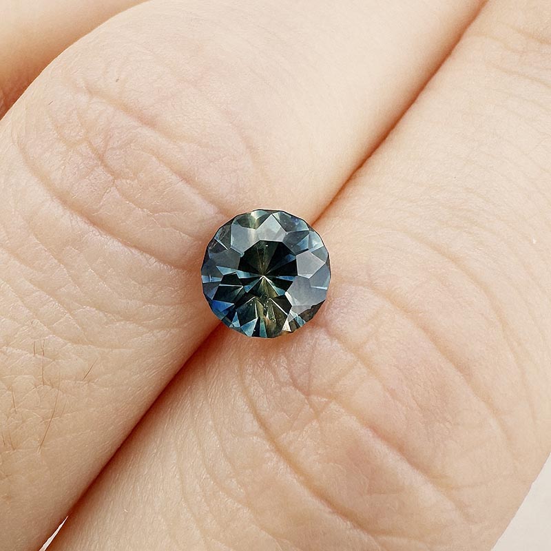 Parti Color Australian Sapphire view 2