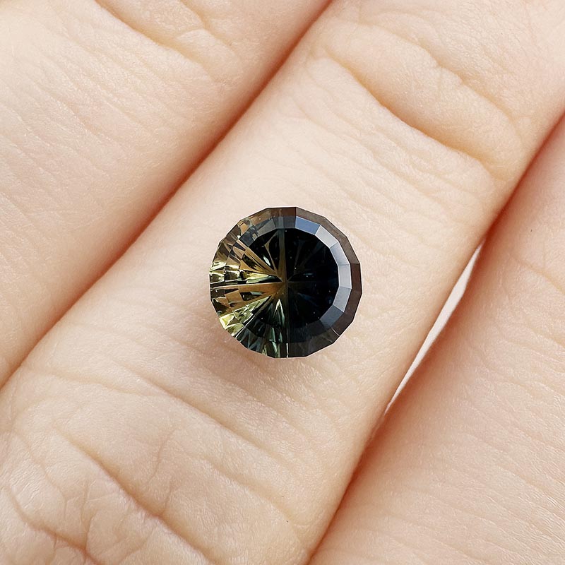 Parti Color Australian Sapphire view 2