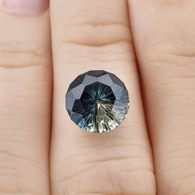Parti Color Australian Sapphire view 2