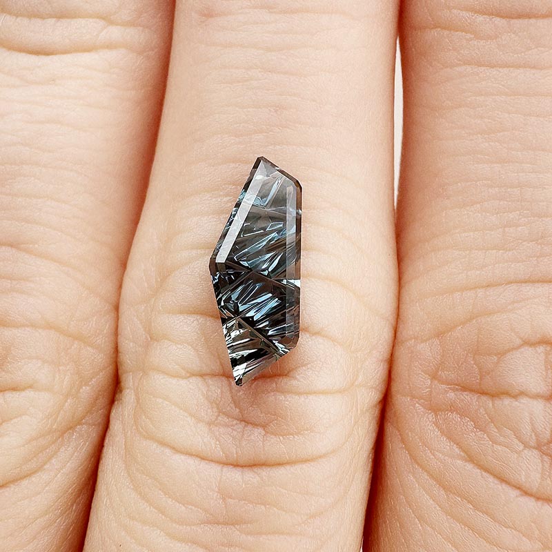 Parti Color Australian Sapphire view 2