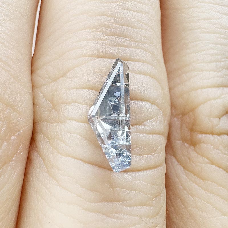 Parti Color Sapphire view 2