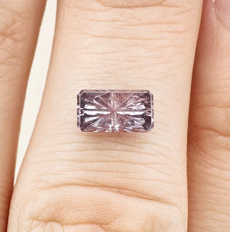 Parti Color Sapphire view 2