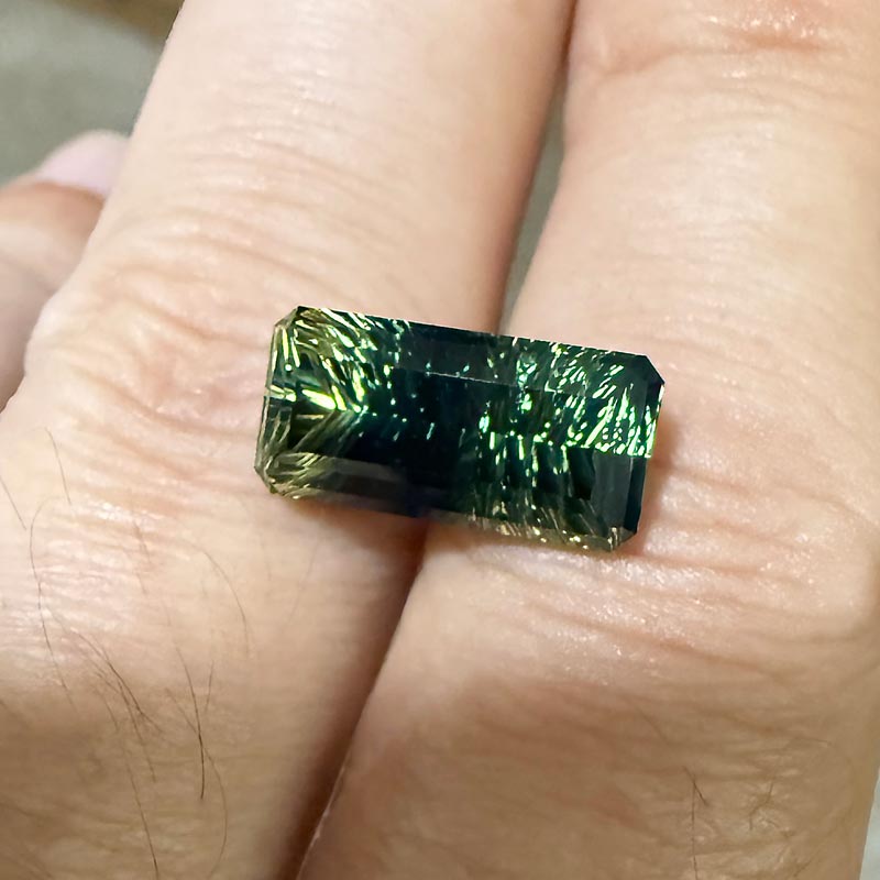 Parti Color Australian Sapphire view 2