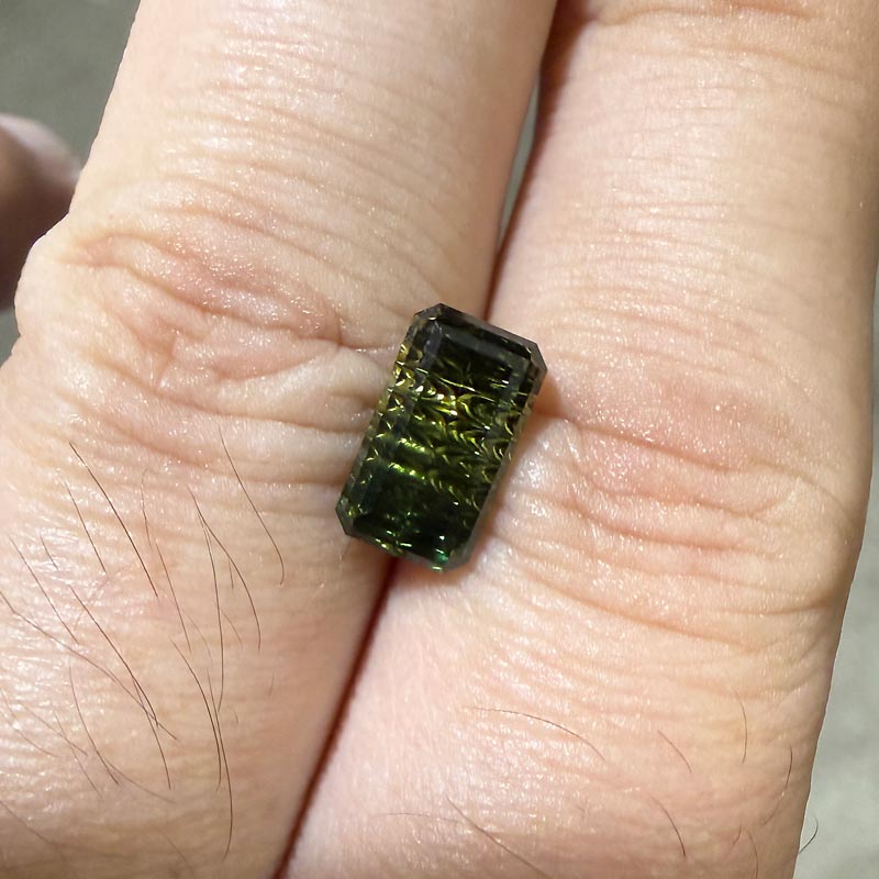 Parti Color Australian Sapphire view 2