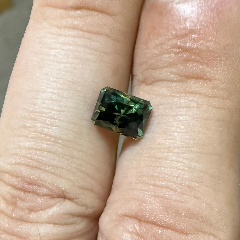 Parti Color Australian Sapphire view 2