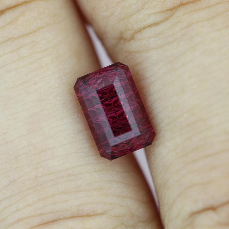 Rhodolite Garnet view 2