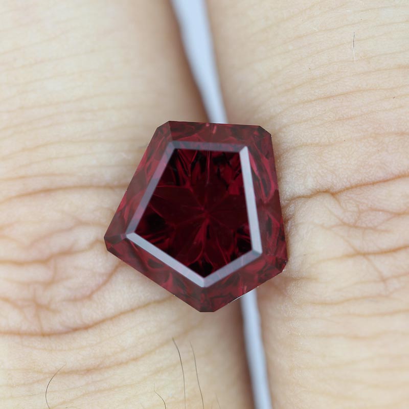 Rhodolite Garnet view 2