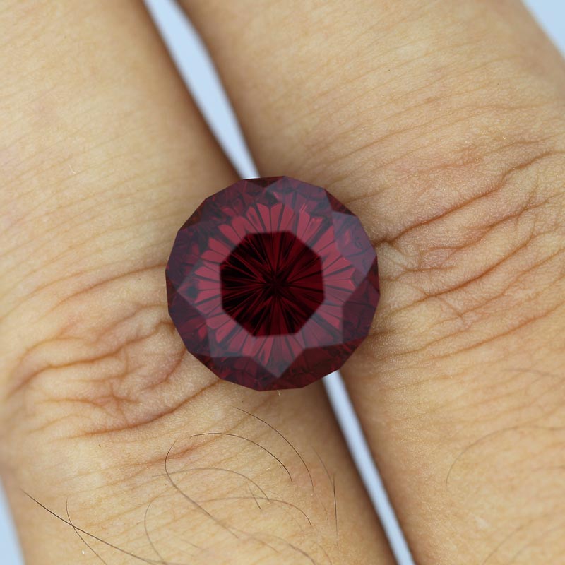 Rhodolite Garnet view 2