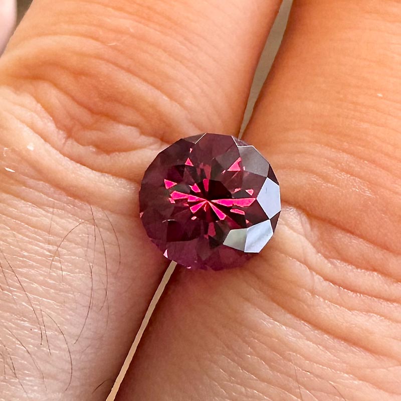 Rhodolite Garnet view 2