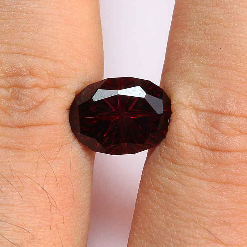 Rhodolite Garnet view 2