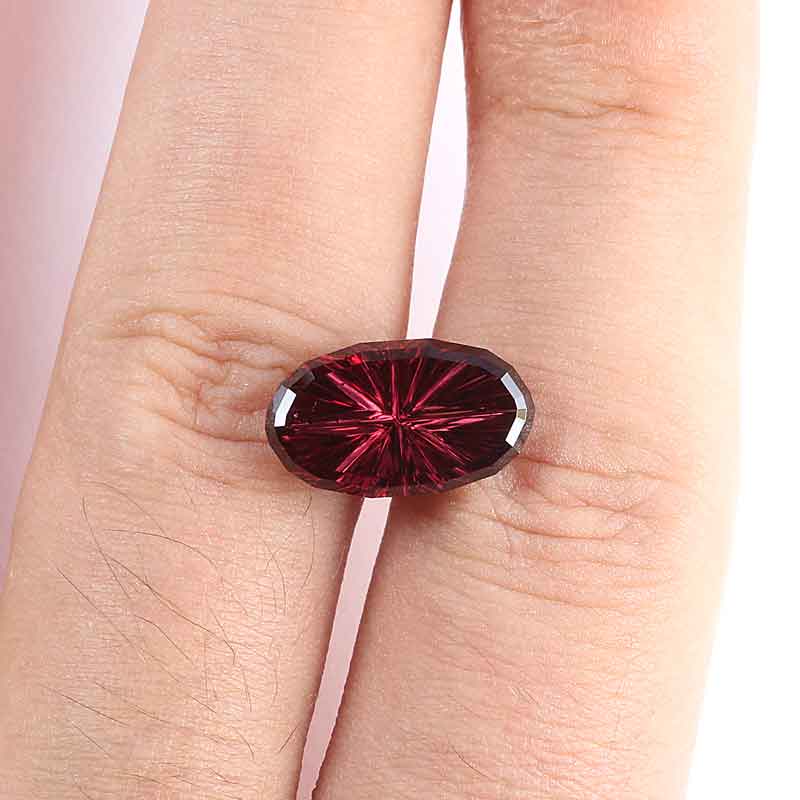 Rhodolite Garnet view 2