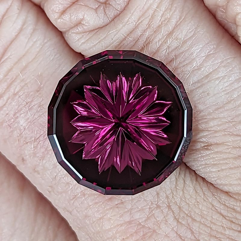 Rhodolite Garnet view 2