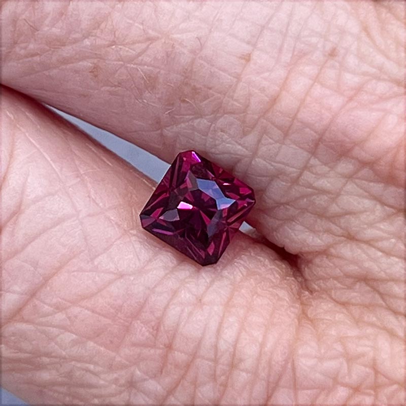 Rhodolite Garnet view 2