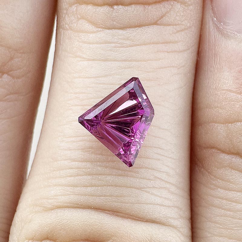 Umbalite Garnet view 2