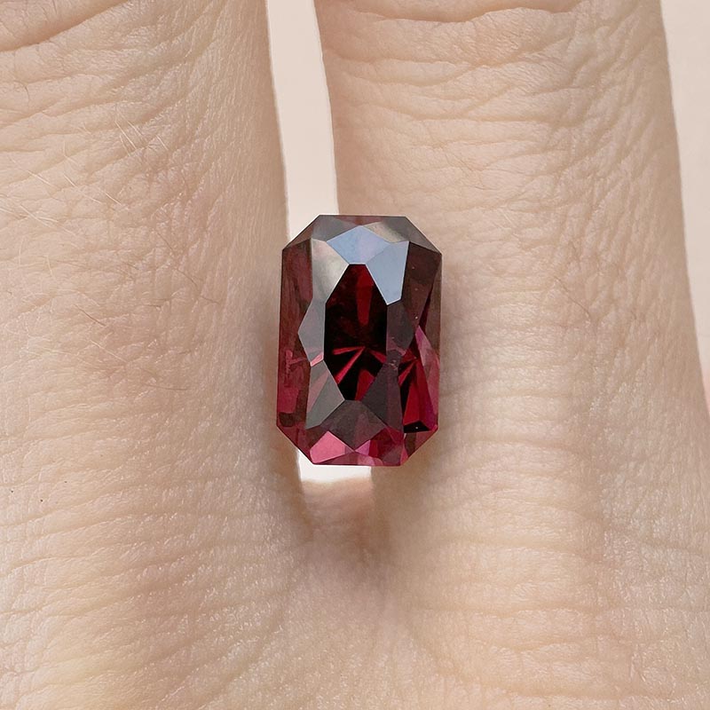  Rhodolite Garnet view 2