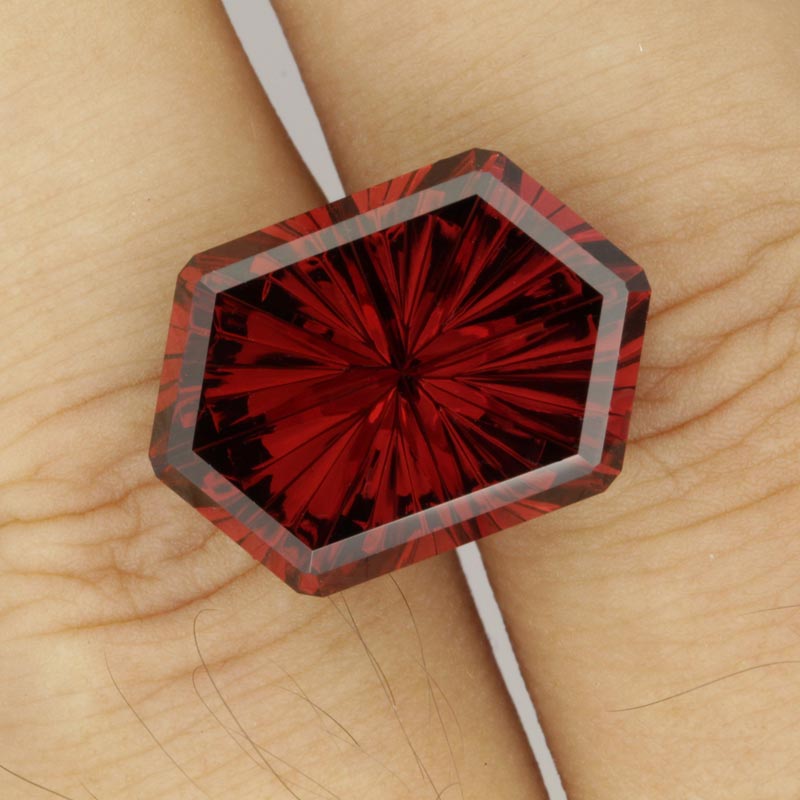 Rose Malaya Garnet view 2