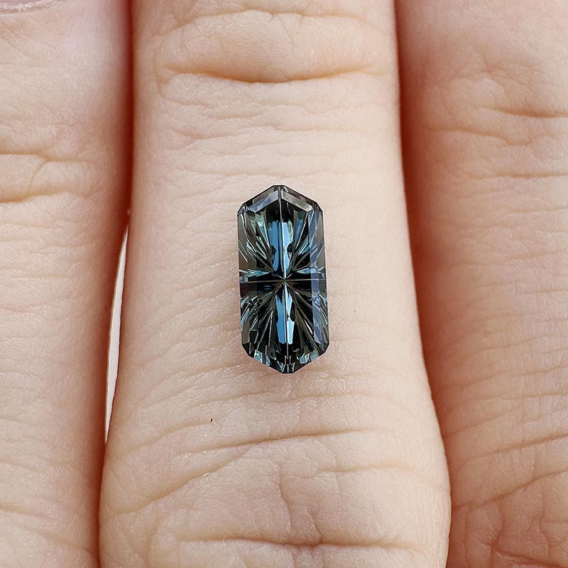 Teal Australian Sapphire view 2