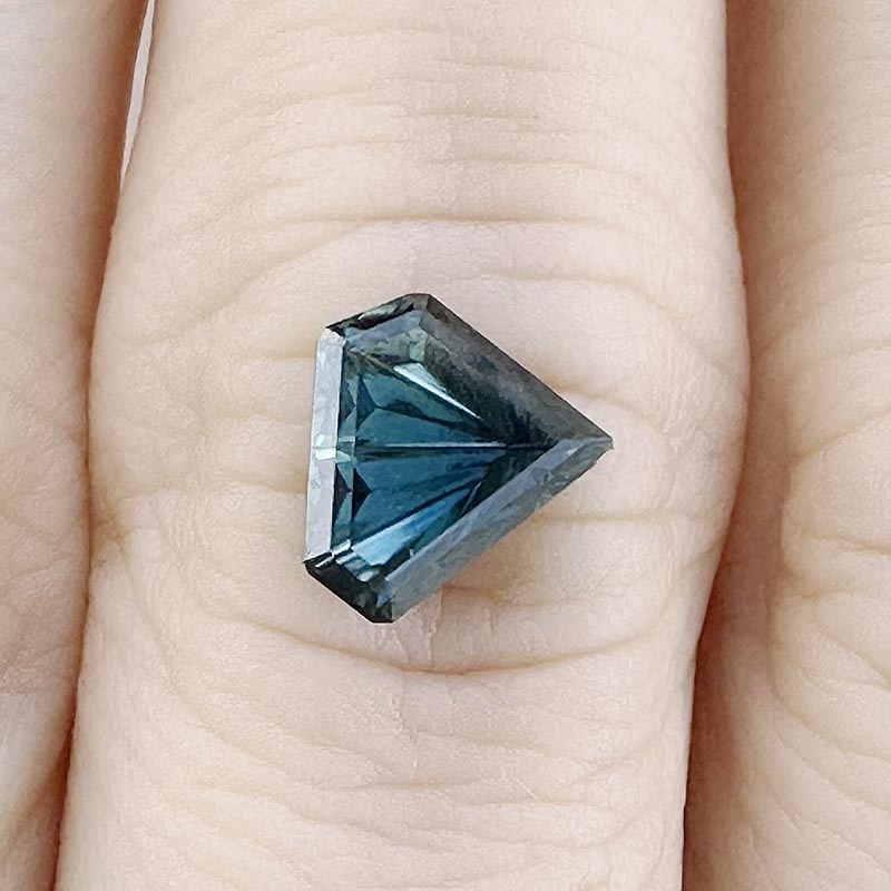 Teal Australian Sapphire view 2
