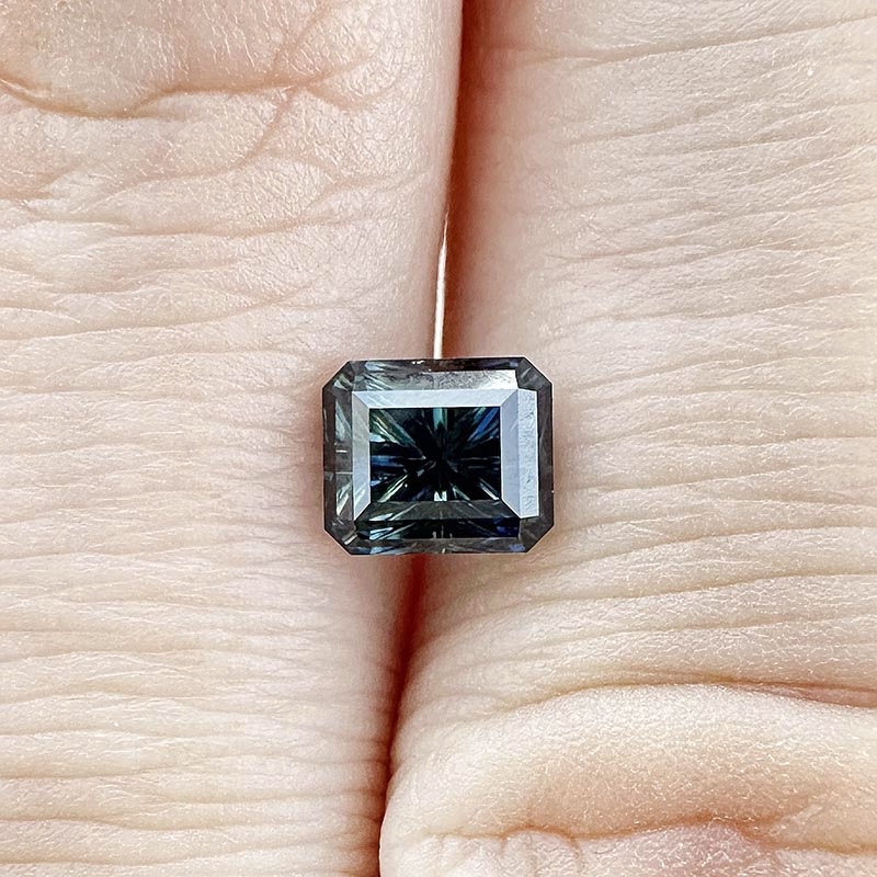 Dark Teal Australian Sapphire view 2