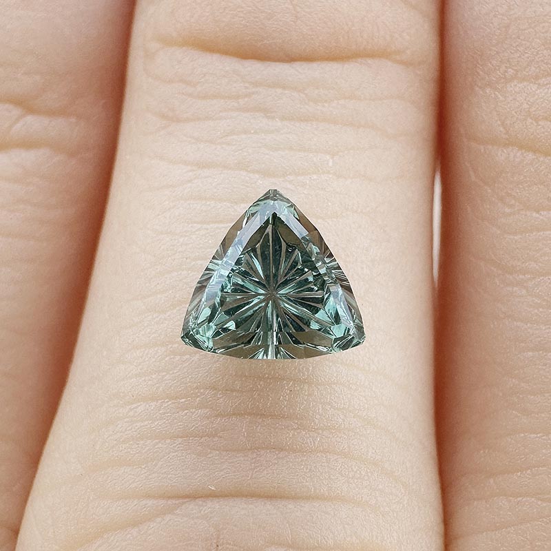 Teal Australian Sapphire view 2