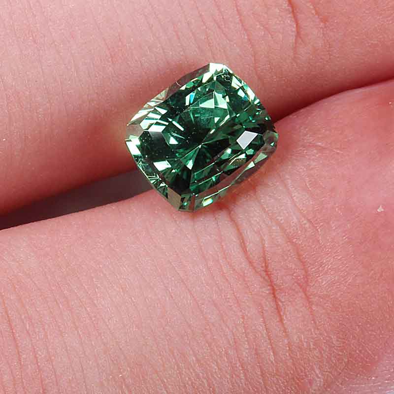  Tsavorite Garnet view 2