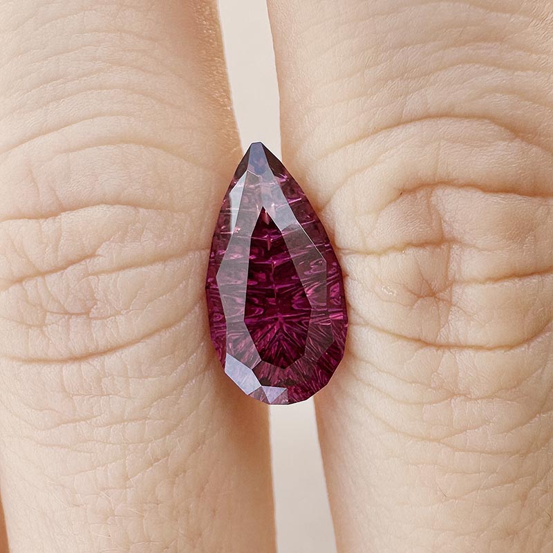 Umbalite Garnet view 2