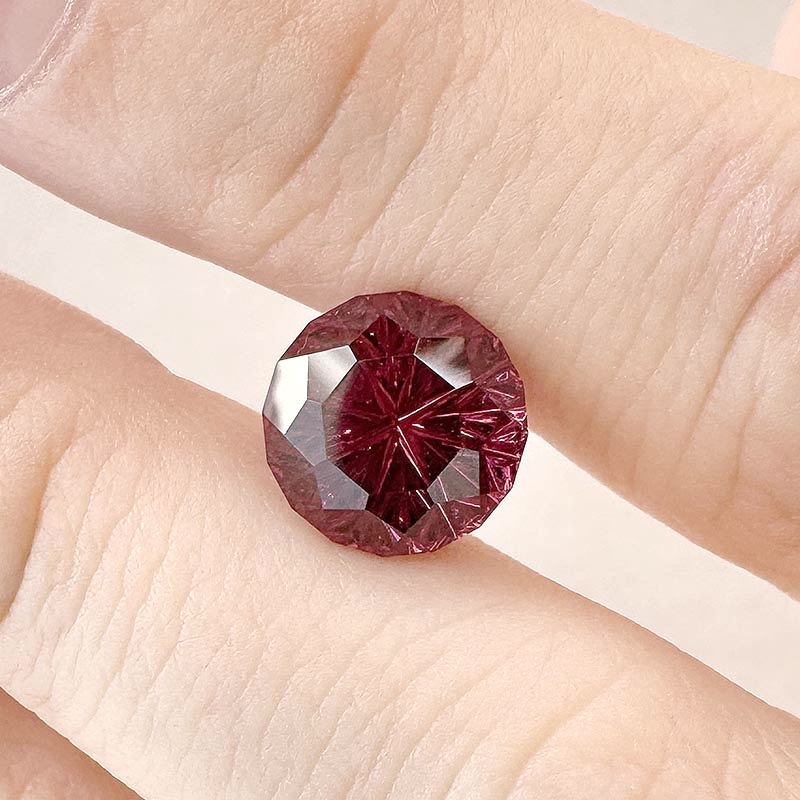 Umbalite Garnet view 2