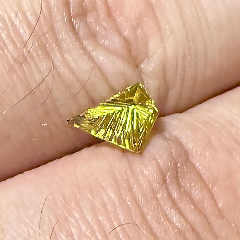 Yellow Australian Sapphire view 2