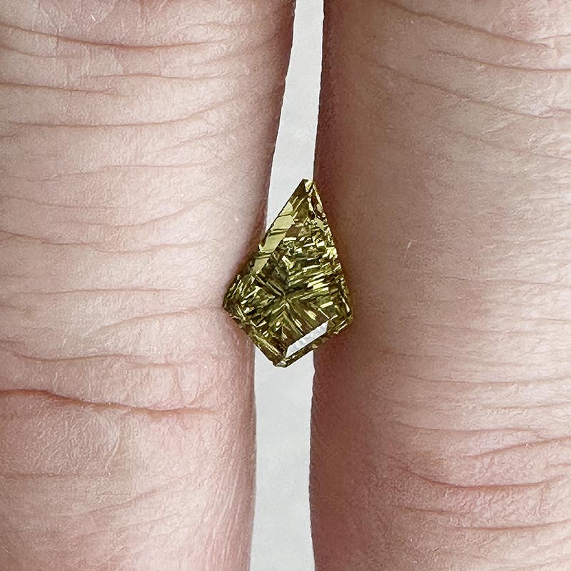 Yellow Australian Sapphire view 2
