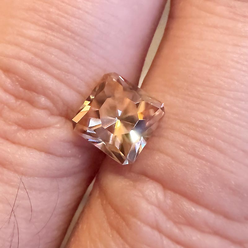 Peach Zircon view 2