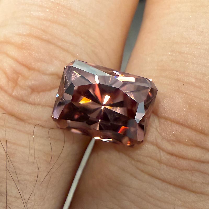 Pink/Brown Zircon view 2
