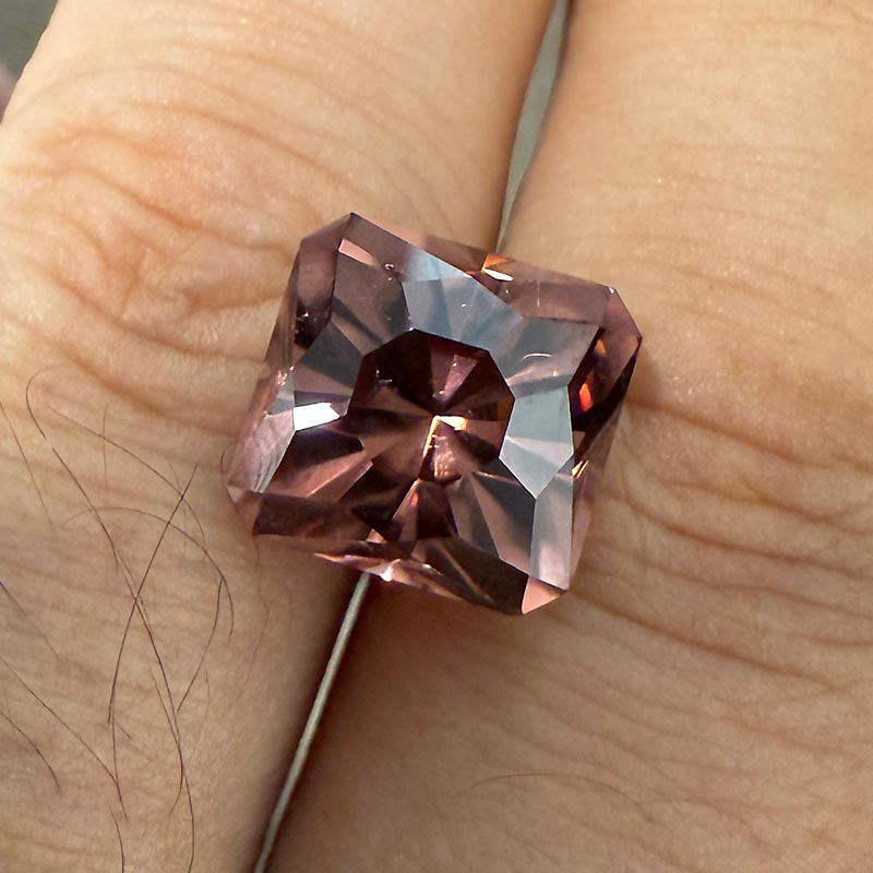 Pink/Brown Zircon view 2