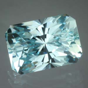  Aquamarine gemstone