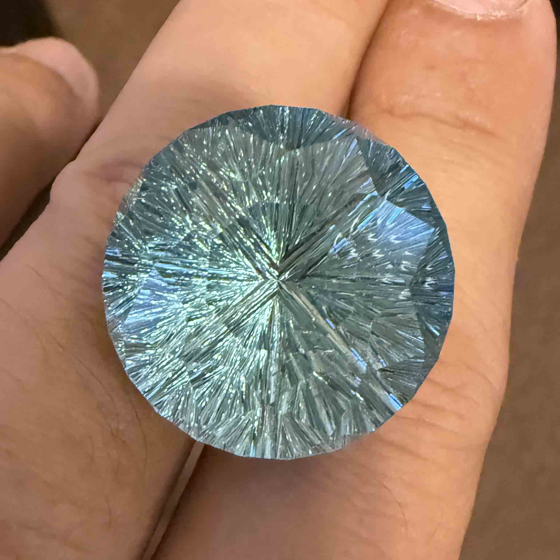 Fine Color Aquamarine gemstone