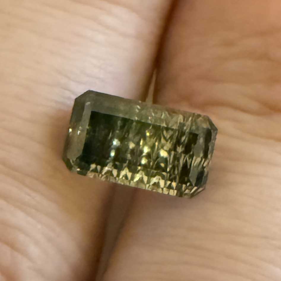 Parti Color Australian Sapphire gemstone