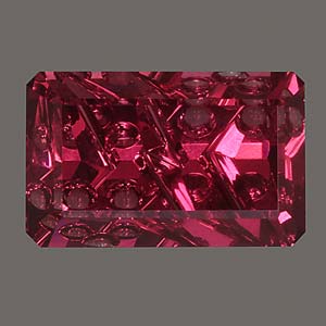  Rhodolite Garnet gemstone