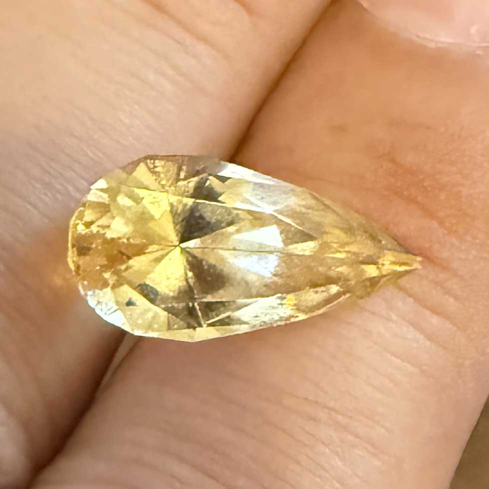 Yellow Tourmaline gemstone